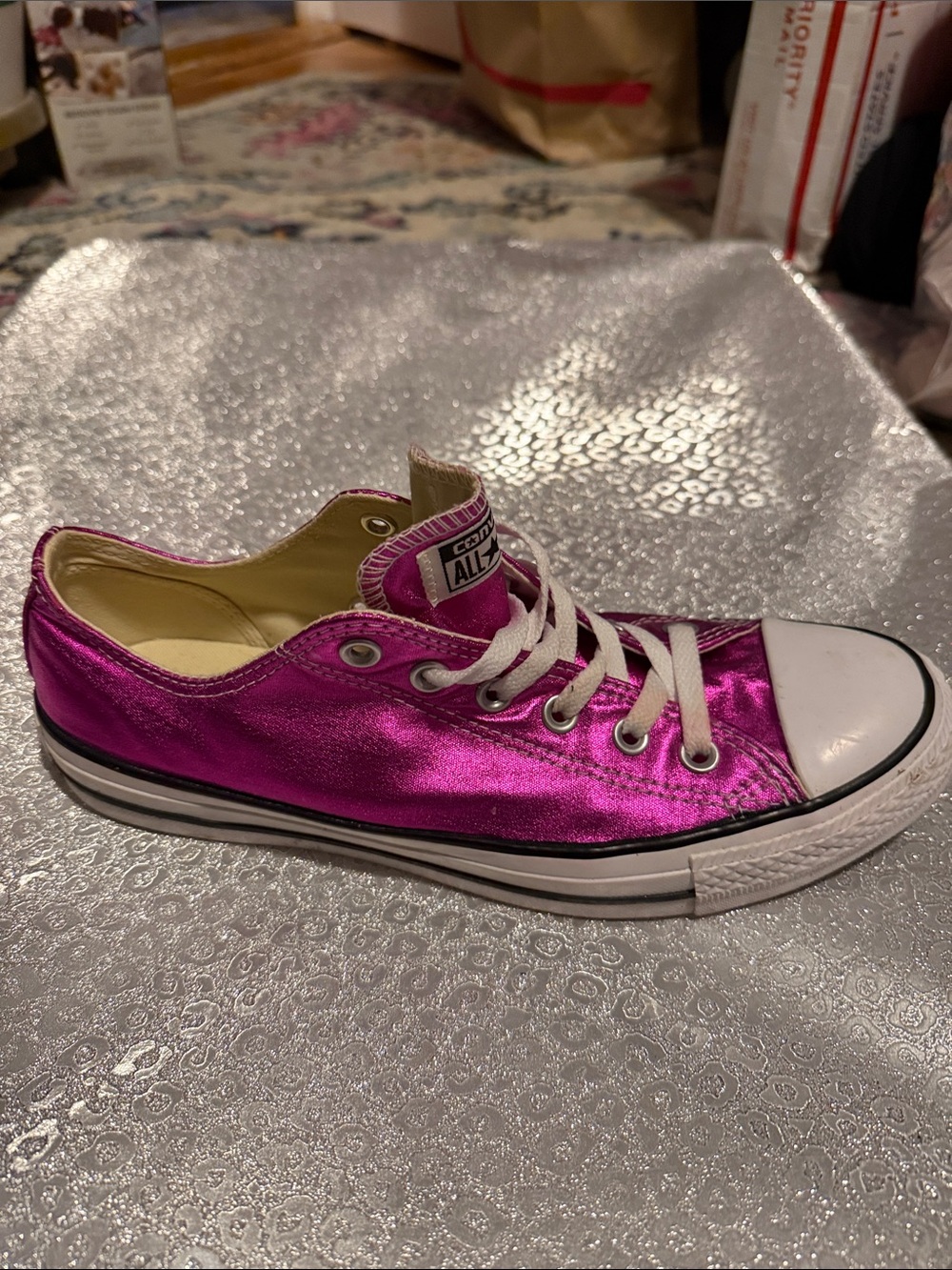 Converse Chuck Taylor All Star Low Top Sneaker - Metallic Fuchsia